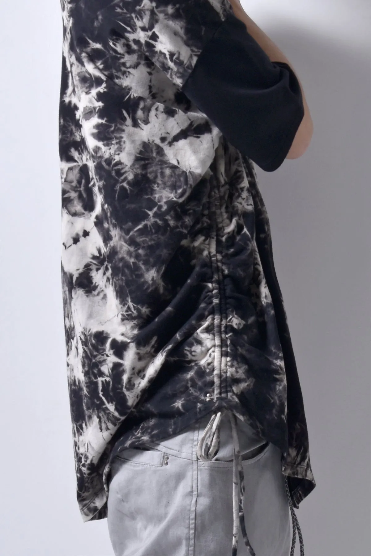 2101-TP01B Side Shrring Tie Dye Pullover 02
