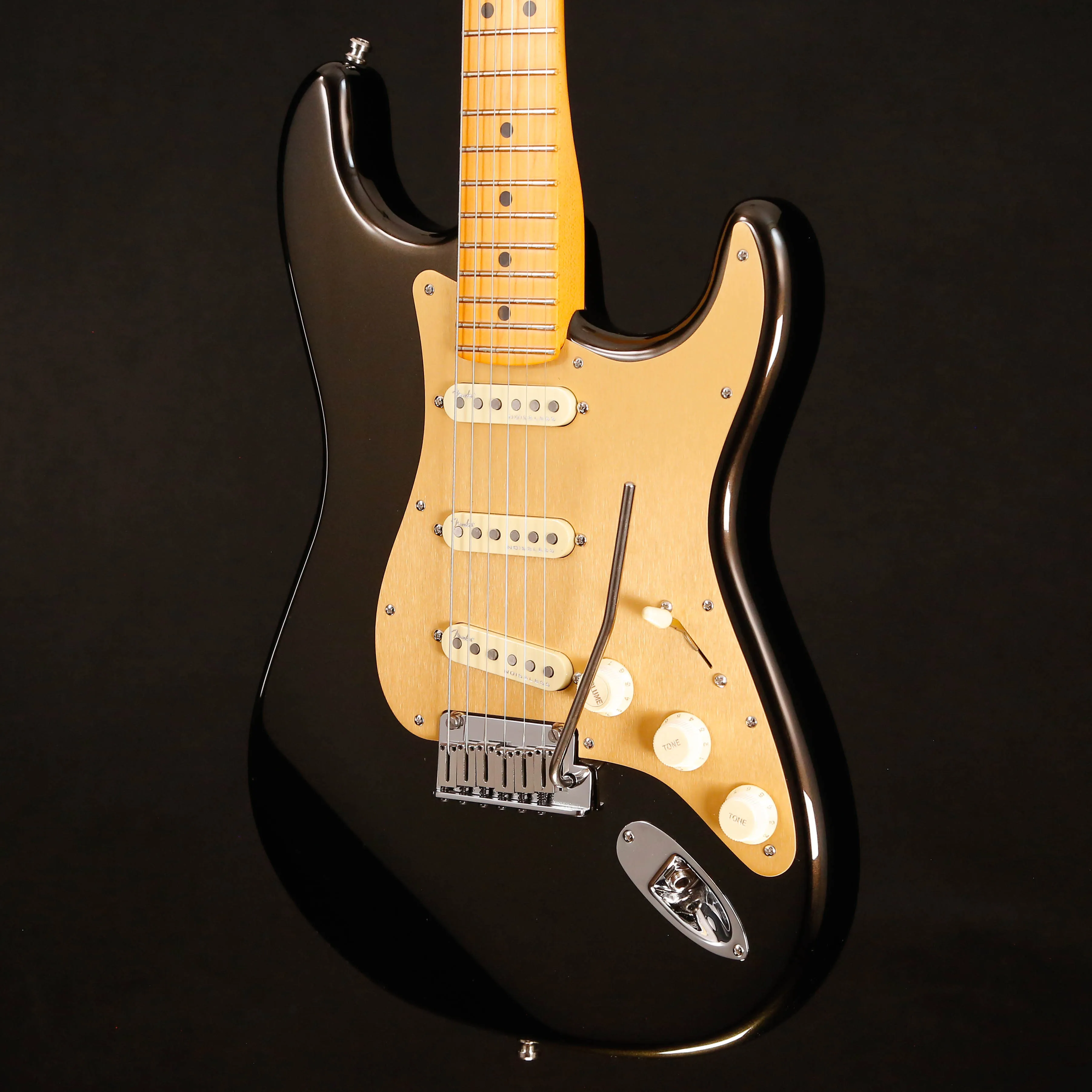 Fender American Ultra Stratocaster, Maple Fb, Texas Tea