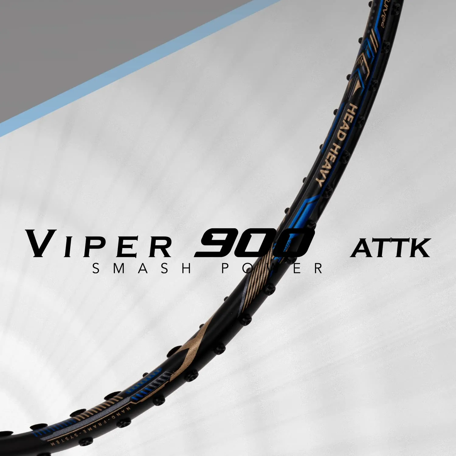 Hundred Viper 900 Carbon Fibre Strung Badminton Racquet