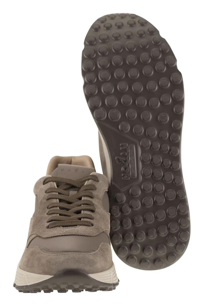 Hyperlight Sneakers