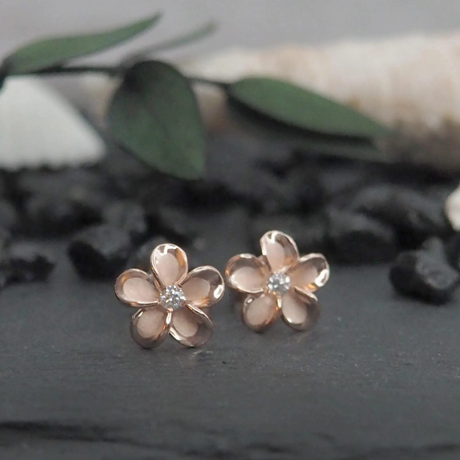 Sterling Silver 7mm Plumeria Stud Earrings